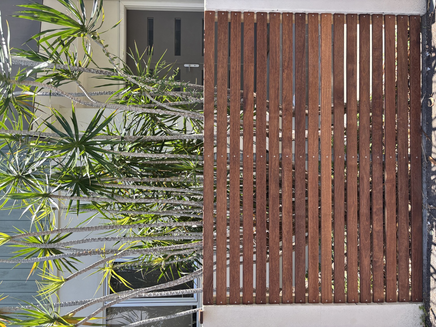 Modern Slatted Perimeter Fencing
